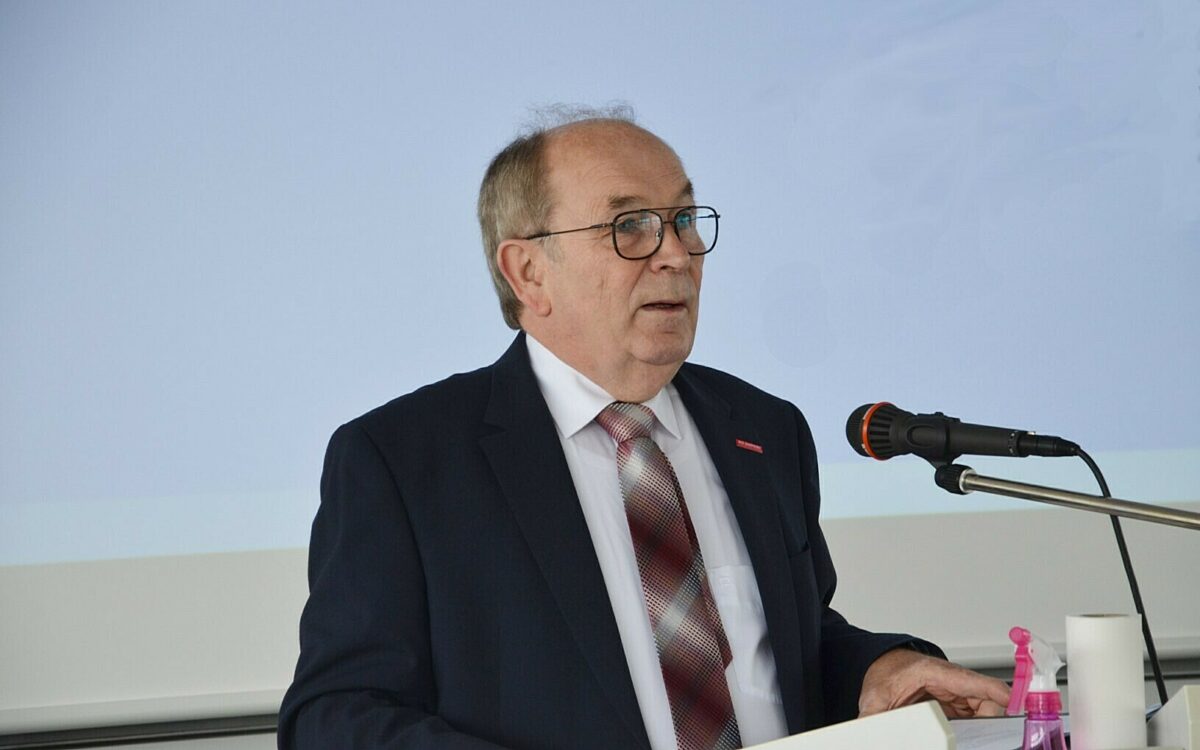 Der Präsident der HWK Walter Heusslein Der Präsident der HWK Walter Heusslein